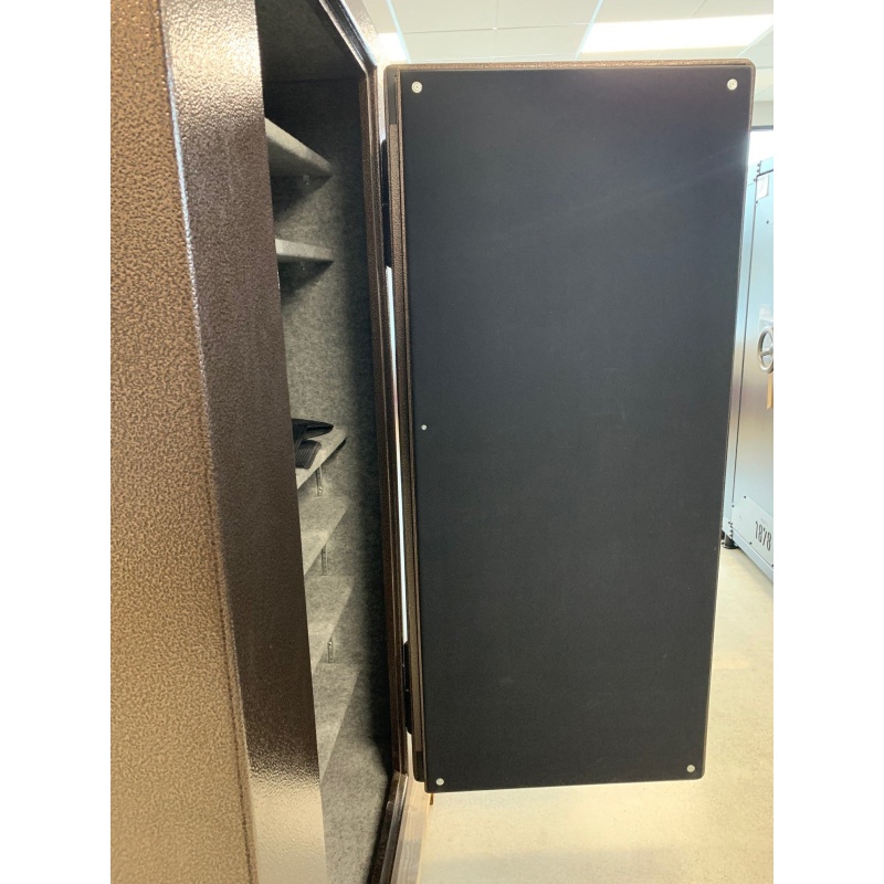 Ironman 6024 3000 Series Gun Safe - 12 Gun Capacity - Image 7