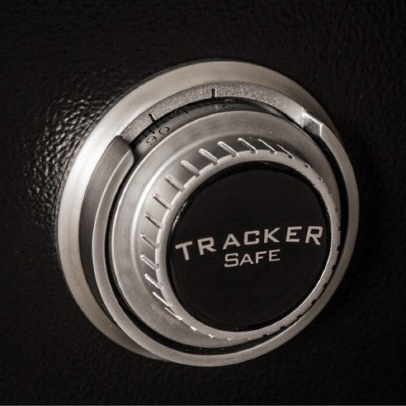 Tracker Safe M12 Gun & Rifle Safe - Image 8