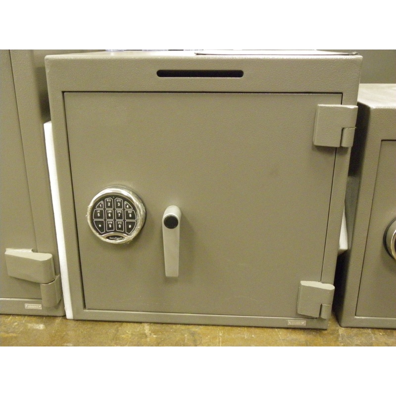 SafeandVaultStore UC-2020 Utility Burglar Chest