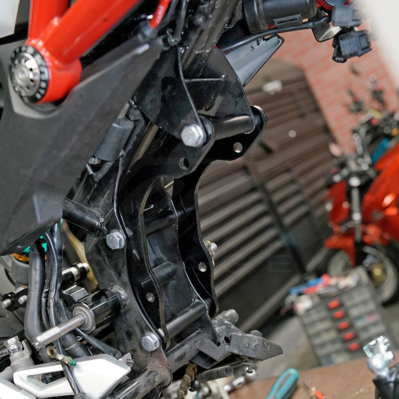 Chimera Engineering Bracket to Mount ZS190 Zongshen 190CC Engine to SSR Razkull Honda Grom 125 (2014-2020) - Image 8